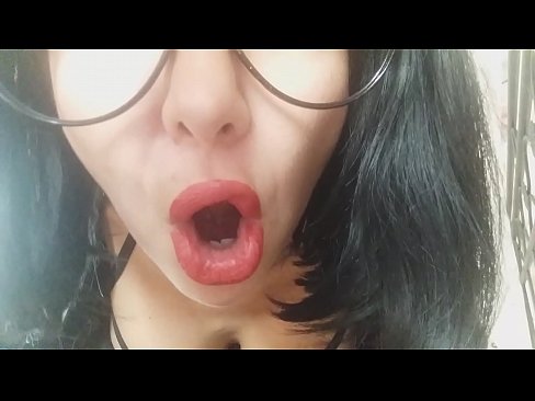 ❤️ Kara, via duonpatrino ne lasos vin iri al lernejo hodiaŭ... Mi bezonas vin tro multe... ❤❌ Kvalita porno ĉe eo.fuckmymac.ru